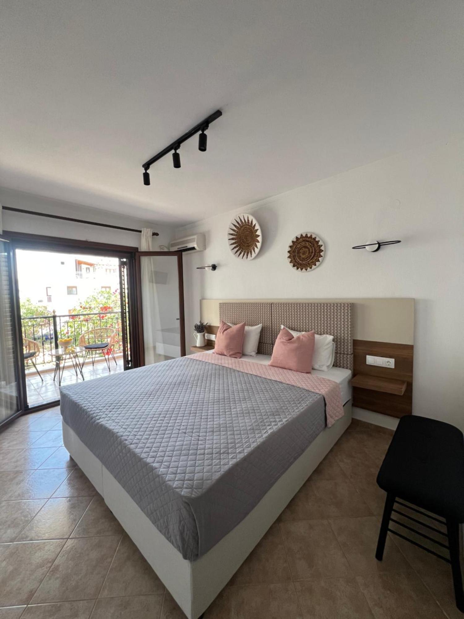 Appartement Pantheon Skiathos Chora