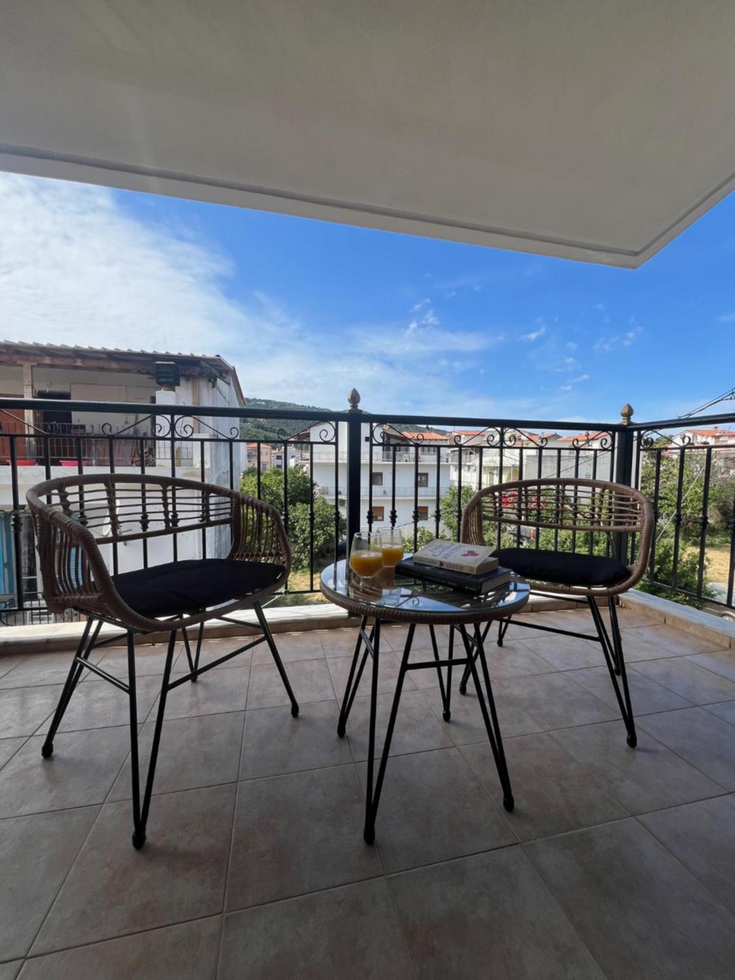 Pantheon Apartment Skiathos Town